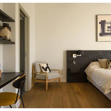 Boem Retreat - Timeless Elegance Just Steps From The Mediterranean *