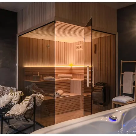 Boem Retreat - Timeless Elegance Just Steps From The Mediterranean Villa Agde